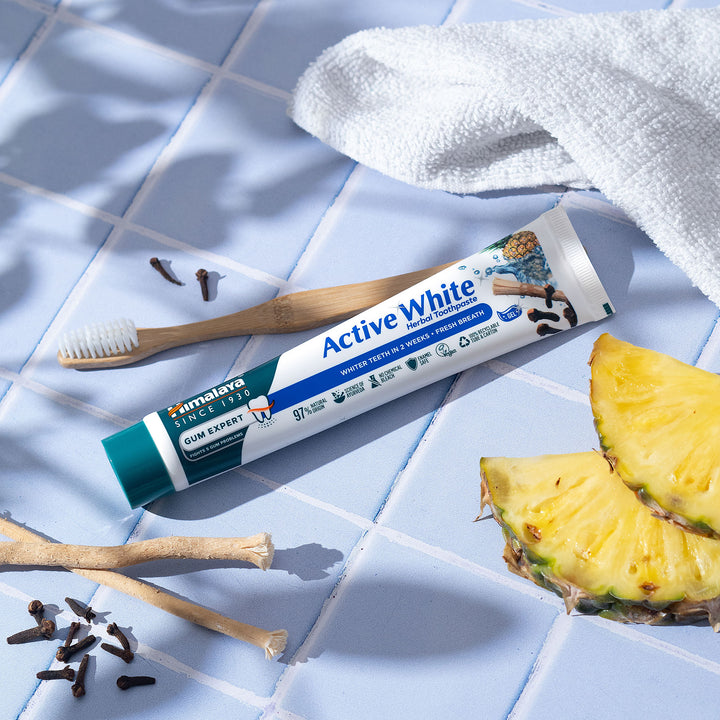 Himalaya Gum Expert Herbal Toothpaste - Active White Fresh Gel - 75ml